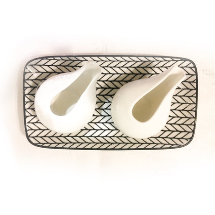 Kiri Porcelain Rectangle Rope Tapas Plate + Whittier Gravy Tid Bit Set of 2