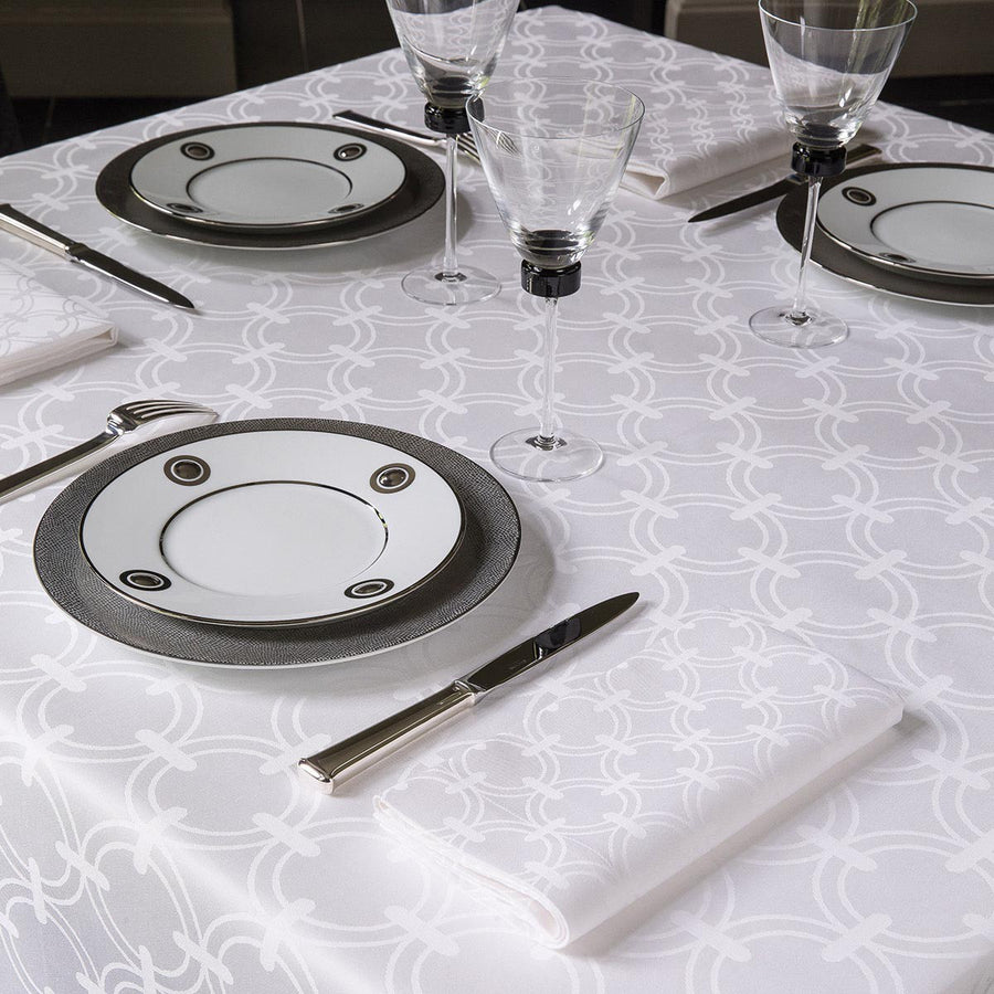 Anneaux White Tablecloth